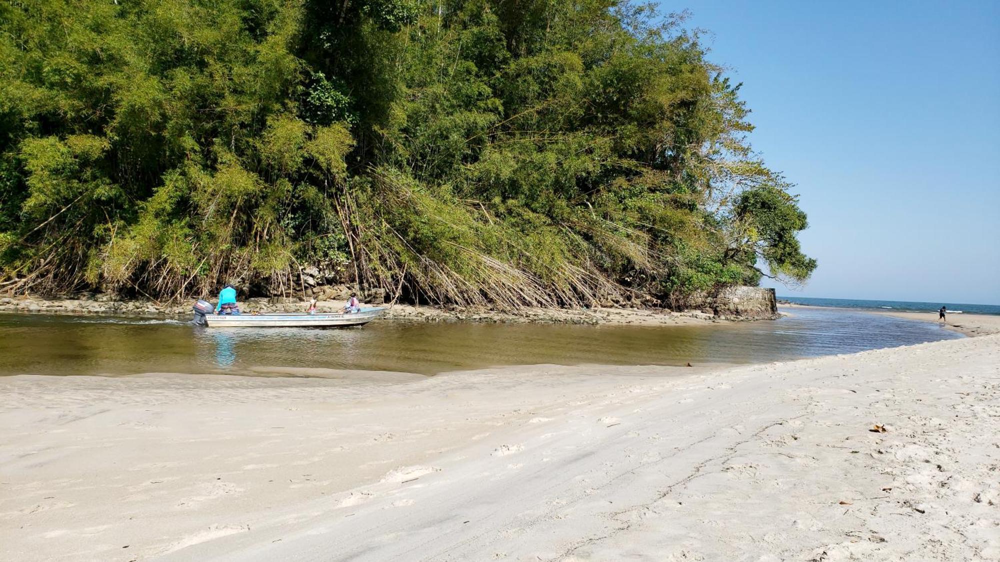 Pousada Parcel Das Ilhas Barra do Sahy Buitenkant foto