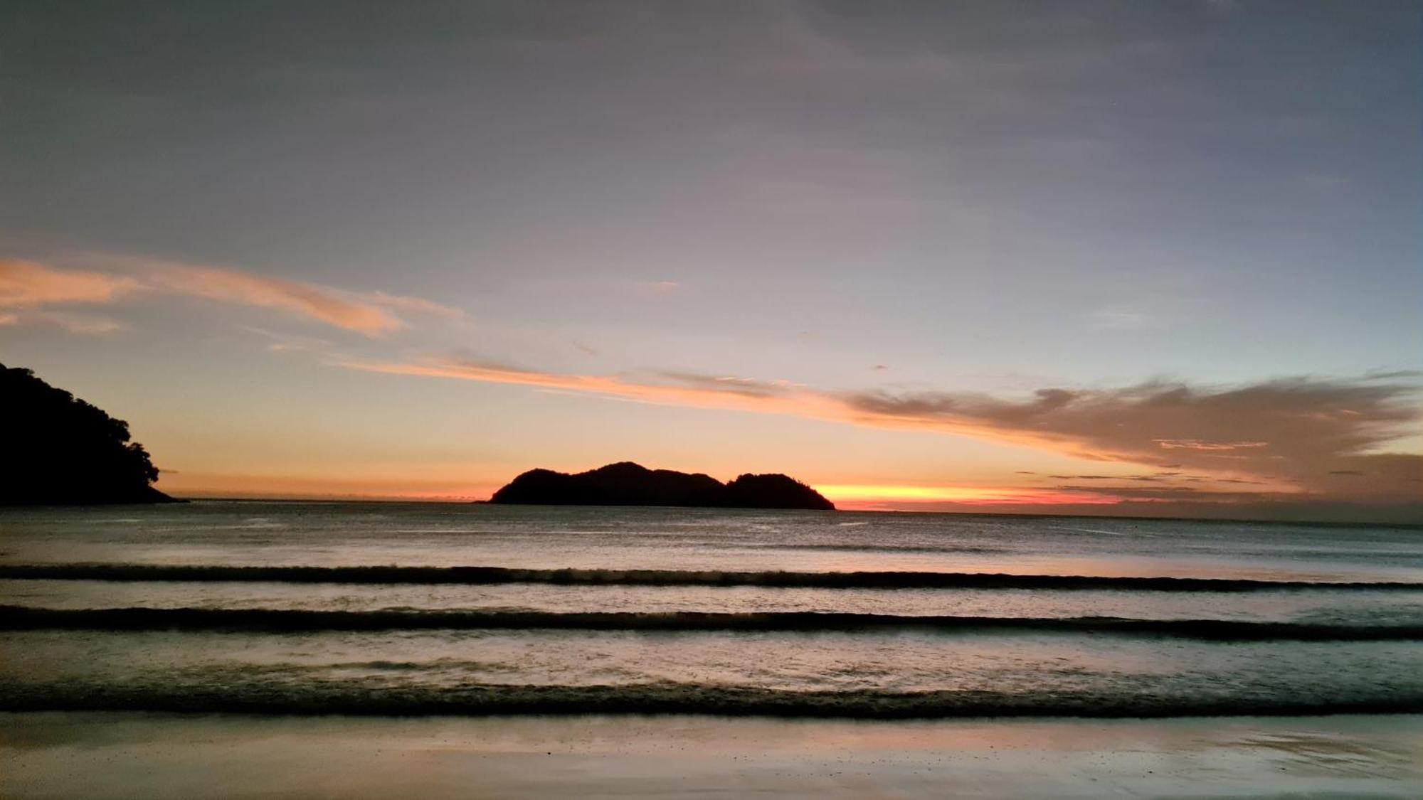 Pousada Parcel Das Ilhas Barra do Sahy Buitenkant foto